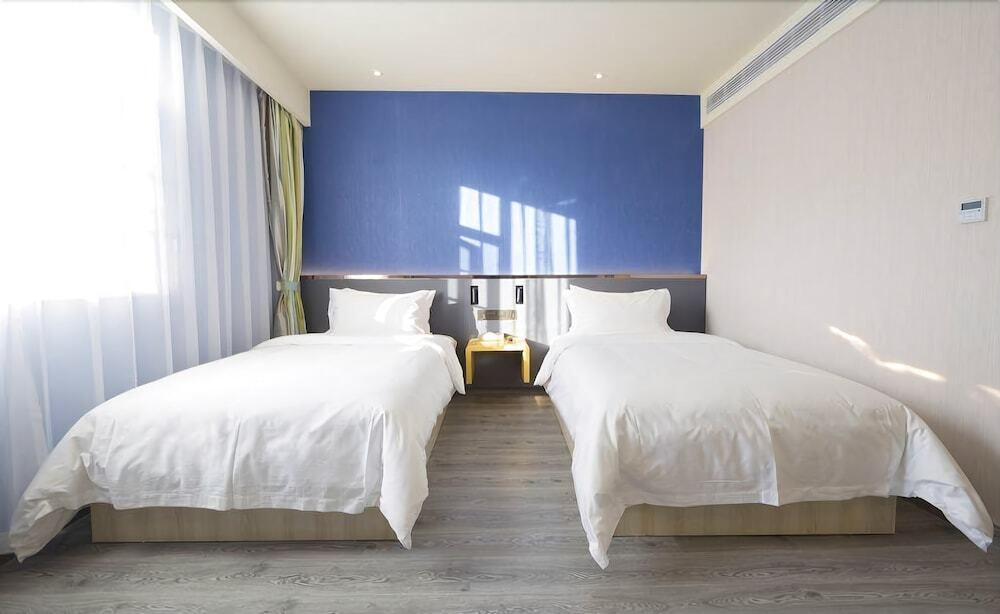 Пекин: Gaudi Laike Hotel