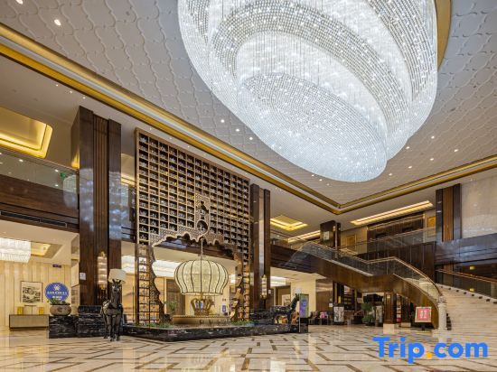 Цзинмэнь: Chengkong Carrey International Hotel (Jingmen Railway Station Jingchu University of Technology)