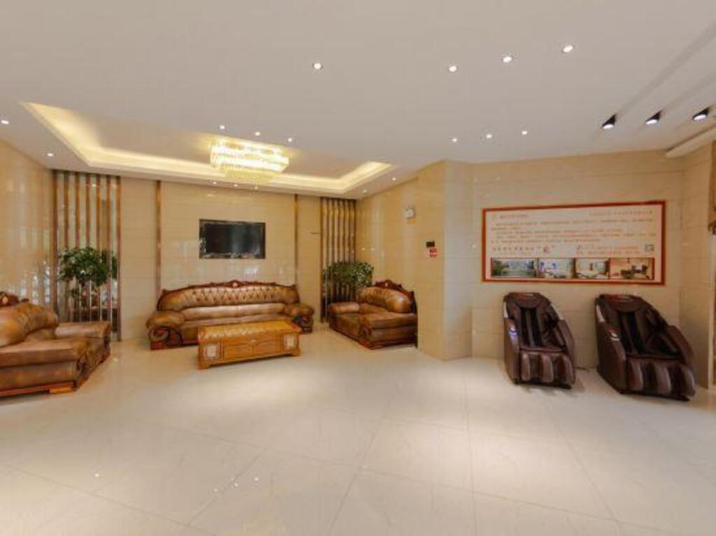 Хуанган: Jianianhua Fashion Hotel