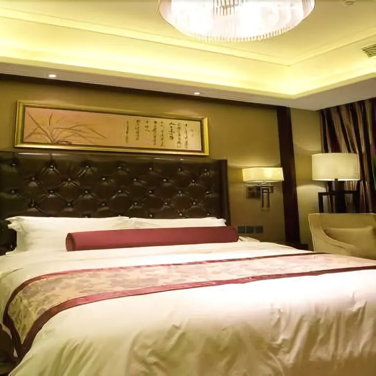 Суйнин: Huang'e International Grand Hotel