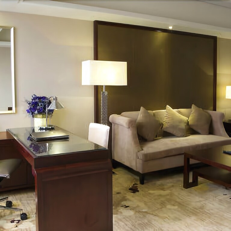Суйнин: Huang'e International Grand Hotel