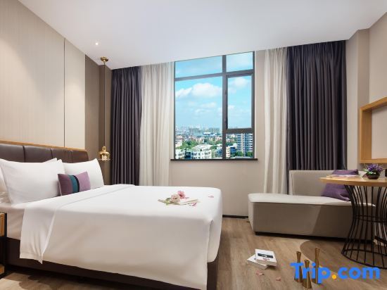 Шэньчжэнь: the Sun 365 Hotel