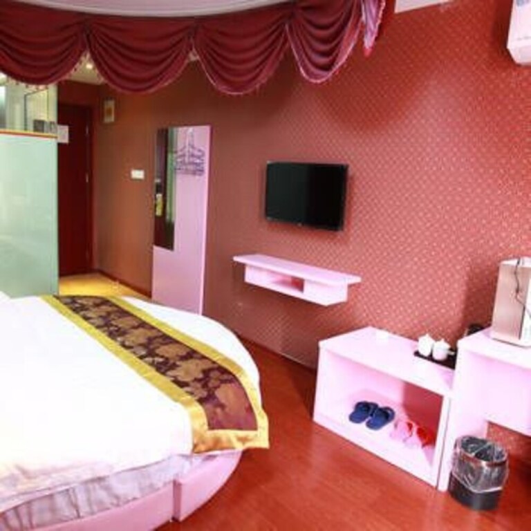 Уху: Super 8 Hotel