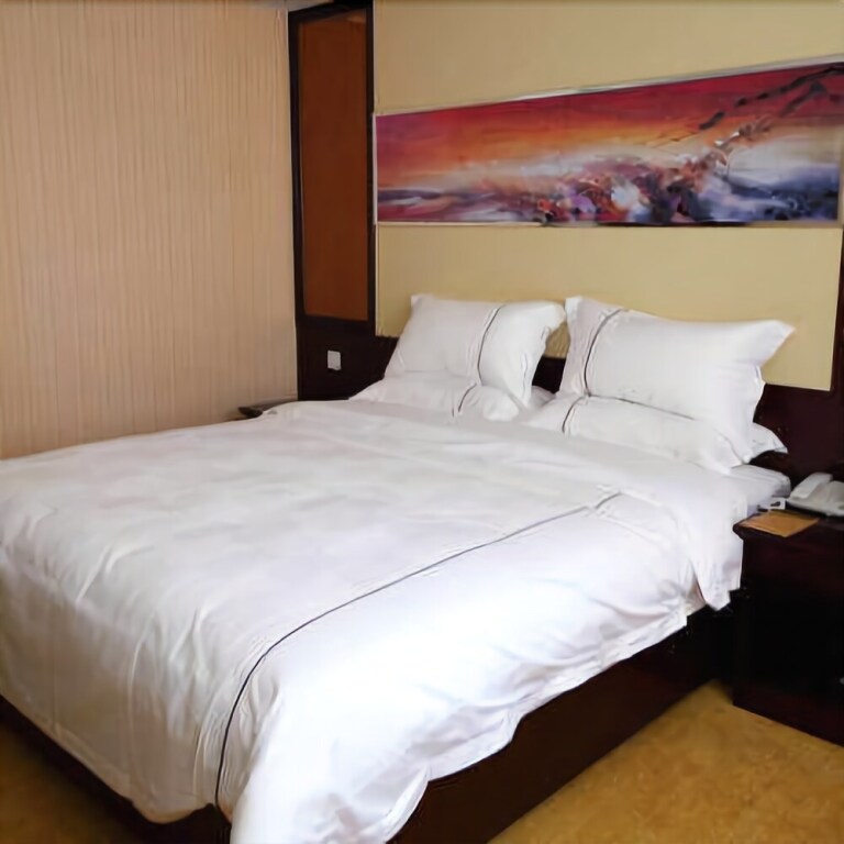 Шанхай: Xinjue Royal Hotel