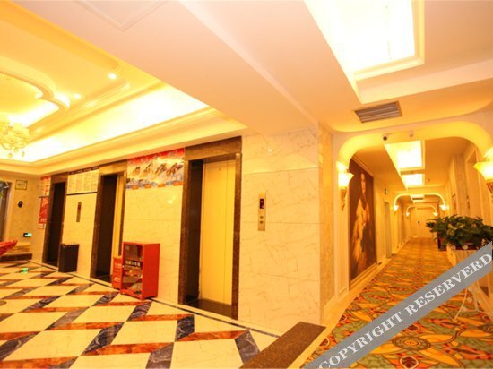 Yihao Themed Hotel (Chongqing Guanyinqiao) — фото 1
