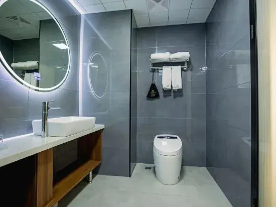 Цзяочжоу: Grand View Pearl Hotel