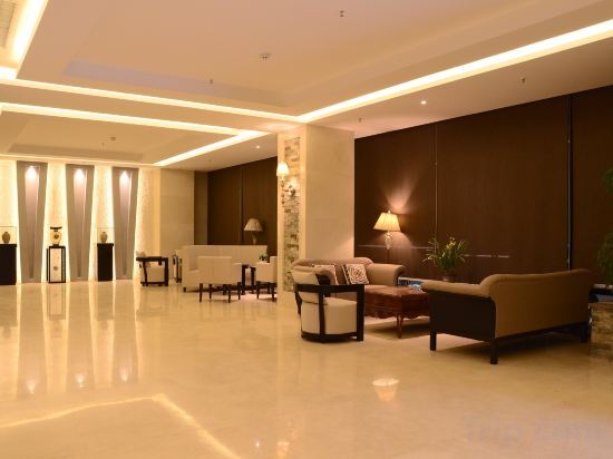 Цзяочжоу: Grand View Pearl Hotel