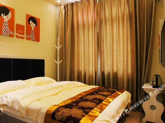 Чэнду: Yizhou Express Hotel