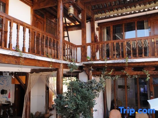 Дали: Yingju Inn