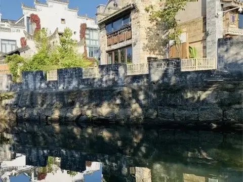 East Garden Boutique Hotel — фото 1