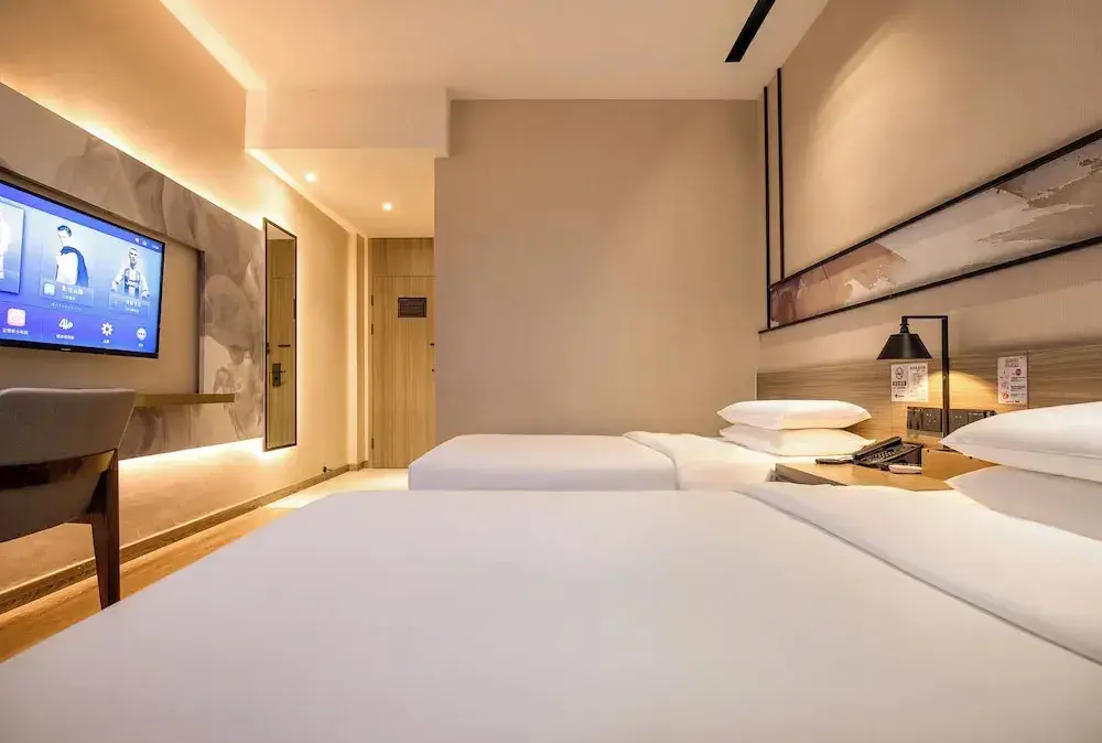 Шанхай: Rest Comfort Hotel (Zhoujiazui Rd. Branch)