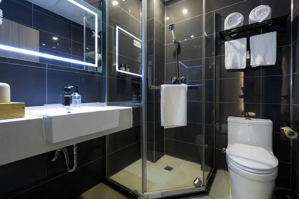 Шанхай: Rest Comfort Hotel (Zhoujiazui Rd. Branch)