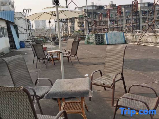 Thankyou Junyi Chain Inn (Chengdu Colored Glass Field Branch) — фото 1