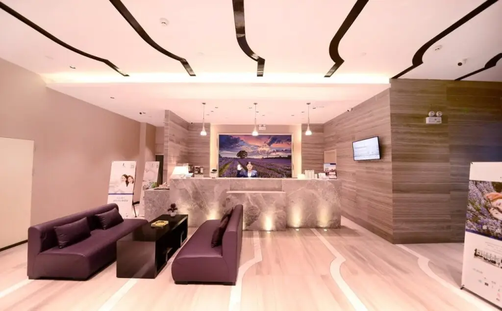 Харбин: Lavande Hotel Harbin Xuanhua Street Nangang District Government