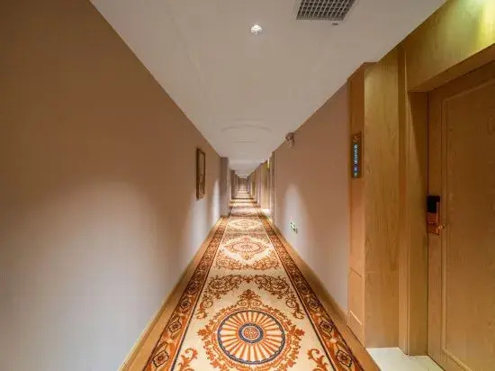 Нинбо: Vienna Hotel (Guan Hai Dian)