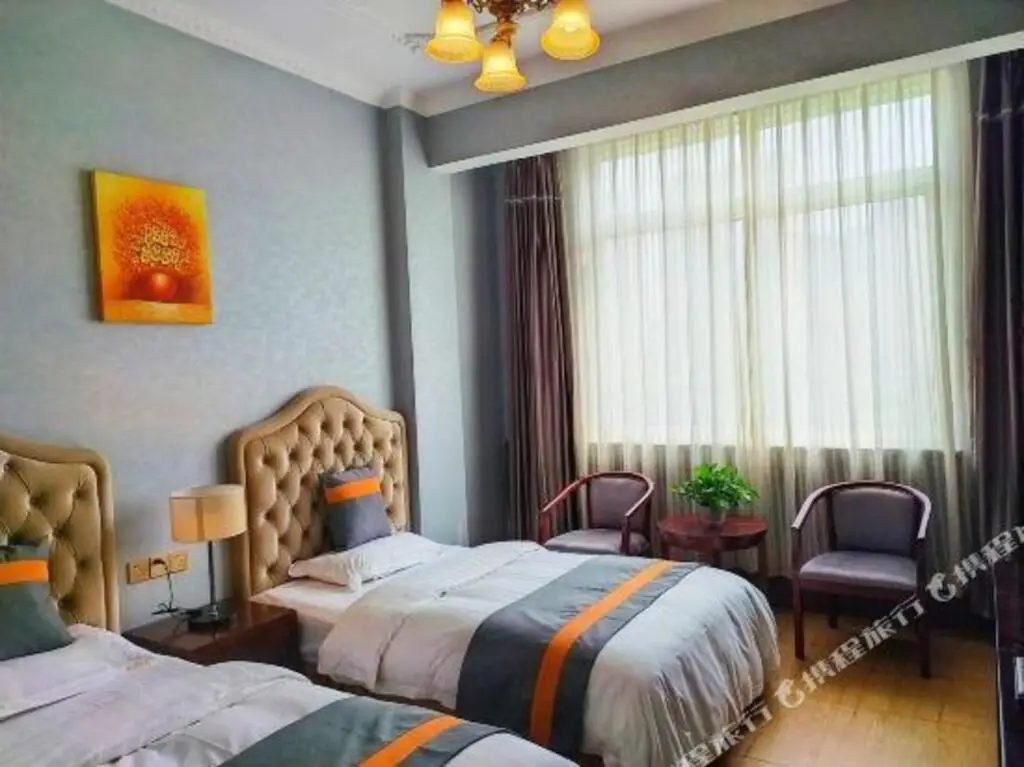 Чэнду: Chengdu Hexing Qingju Hotel (Pixian Hongguang Xihua University)