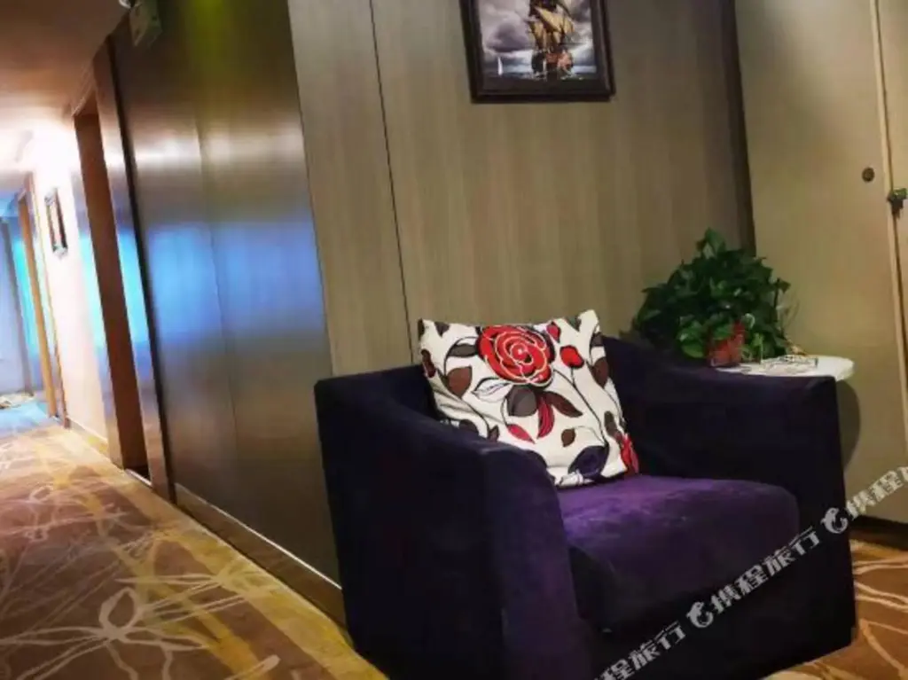 Цзинань: Yicheng Hotel Chain (Jinan Qilu Children's Hospital Convention and Exhibition Center)