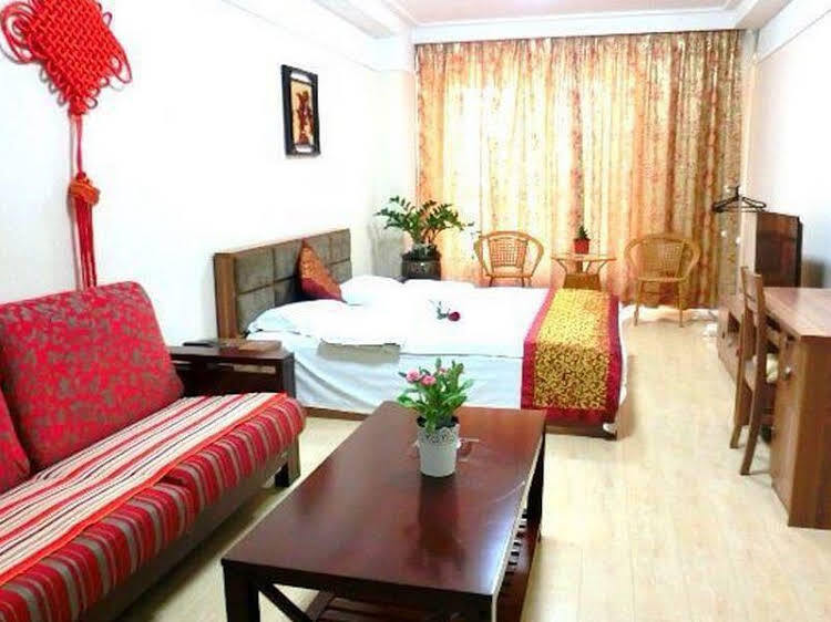 Далянь: Ruifu Business Hotel Dalian