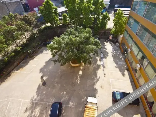 Фучжоу: Zhongzhou Business Hotel