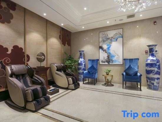 Кайфын: Yue Ting Hotel (Kaifeng Millennium City Park)