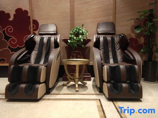 Кайфын: Yue Ting Hotel (Kaifeng Millennium City Park)