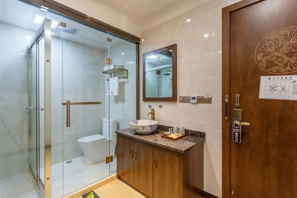 Цзясинь: Wuzhen Yunshuiyao Hot spring Theme Hotel