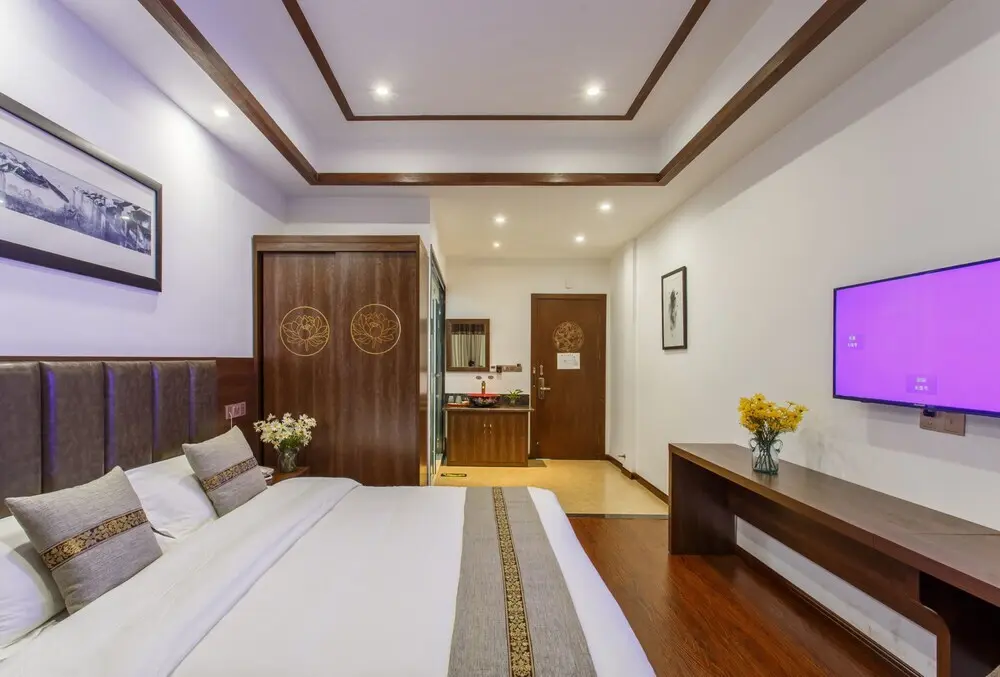 Цзясинь: Wuzhen Yunshuiyao Hot spring Theme Hotel