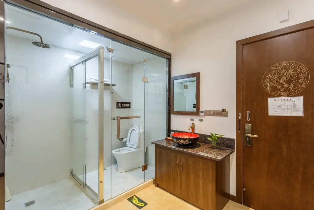 Цзясинь: Wuzhen Yunshuiyao Hot spring Theme Hotel