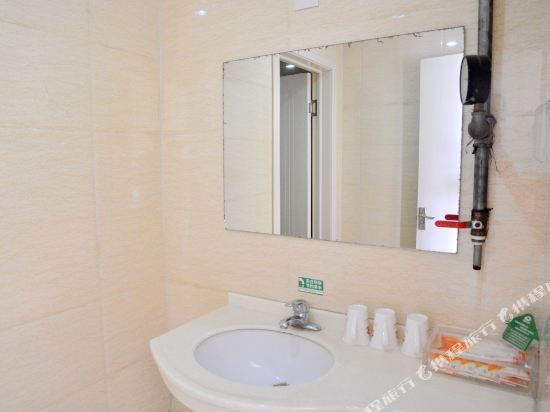 Тайан: A Home Hotel (Dongping)