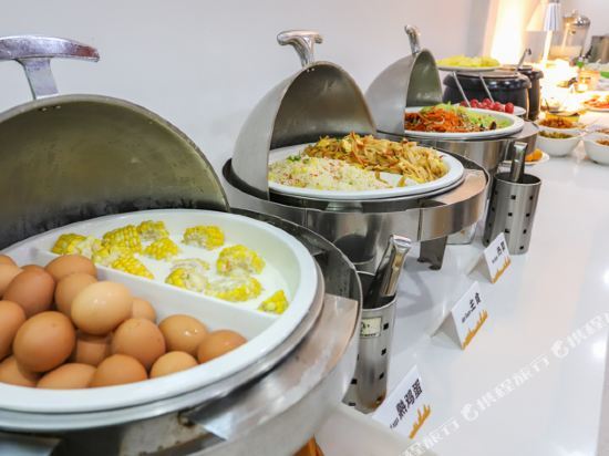 Ухань: City Comfort Inn Hotel (Wuhan Hankou Railway Station West Square)