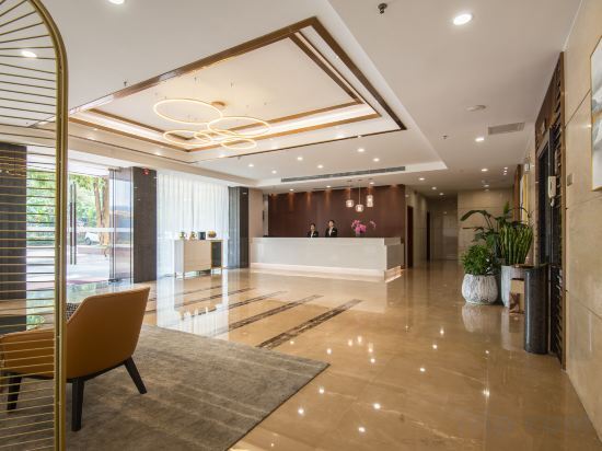 Дунгуань: Cai Yi Business Hotel