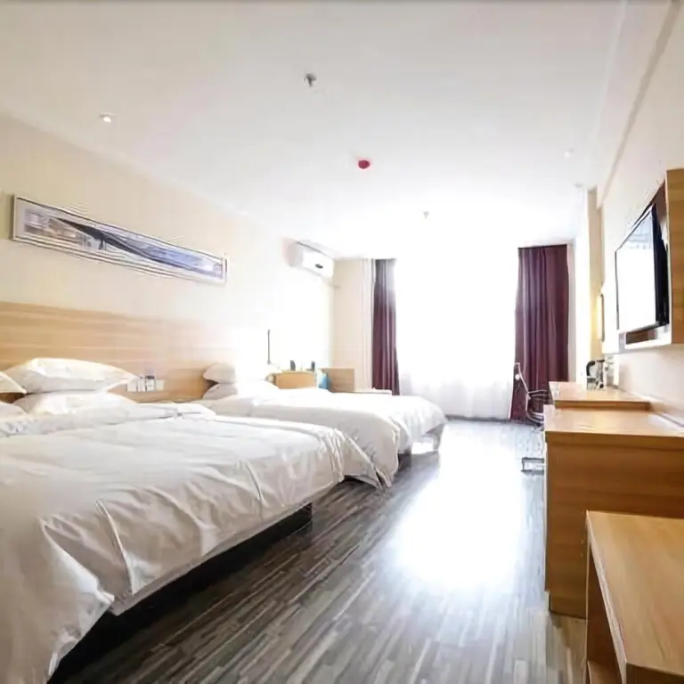 City Convenience Inn Yichang Wanda Square — фото 1