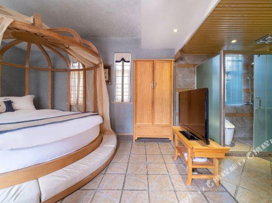 Лицзян: Yunshu Xiaozhu Boutique Inn