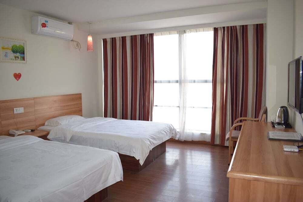 Шэньчжэнь: Thank You Hotel Shenzhen Baoan Airport North