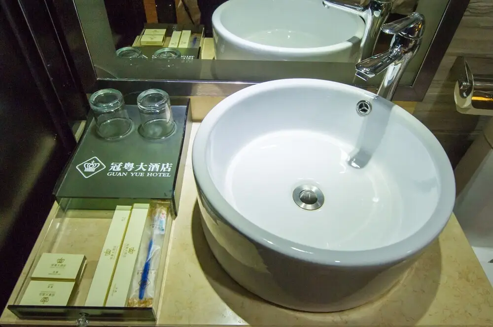 Guilin Guanyue Business Hotel — фото 1