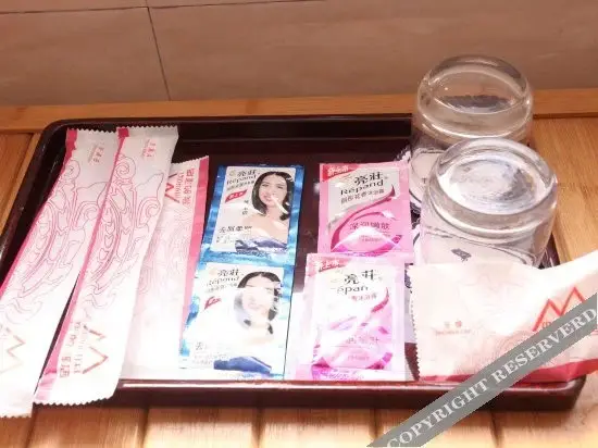 Чэнду: Wode Hotel Chengdu Dufu Caotang