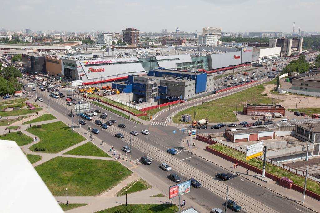 Москва: Domumetro on Leninskii prospect
