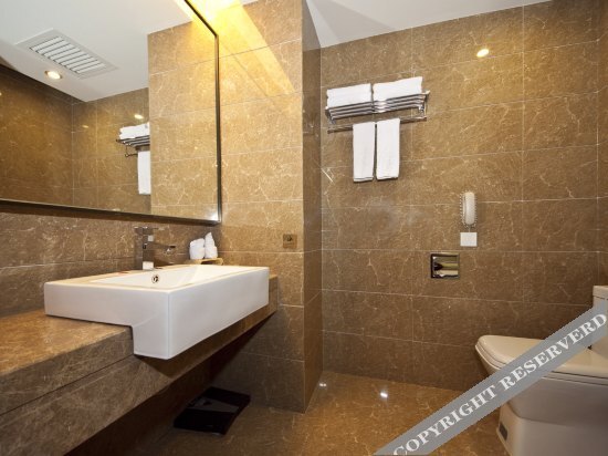 Фучжоу: Rong Tai Auto Industry Business Center Hotel