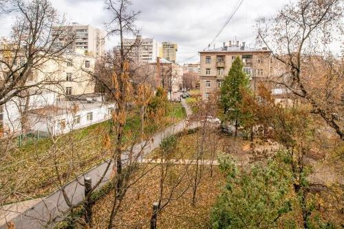 Москва: Domumetro на Шаболовской