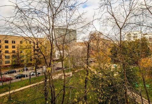 Москва: Domumetro на Шаболовской