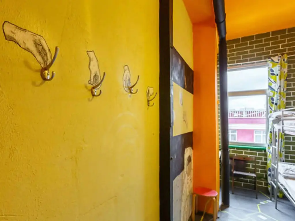 Москва: Fabrika Hostel  Gallery