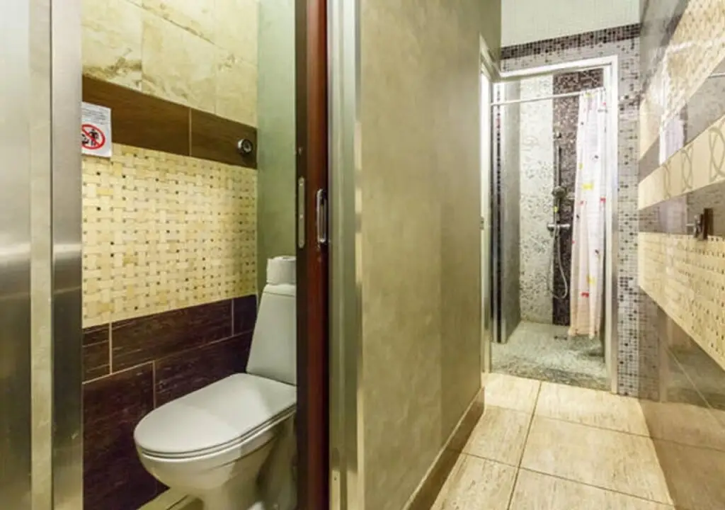 Москва: Fabrika Hostel  Gallery