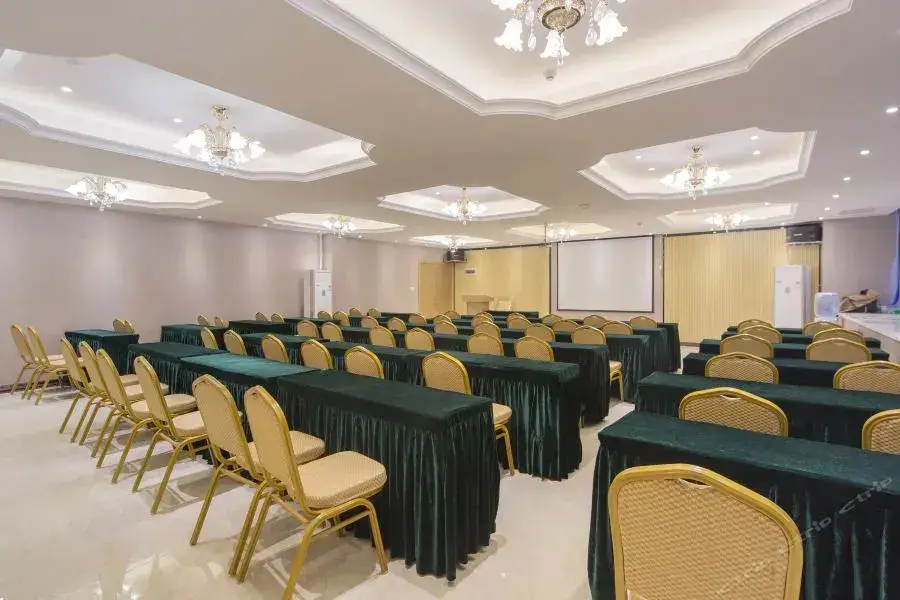 Фошань: Lavande Hotel (Foshan Huanan Chuanggu)