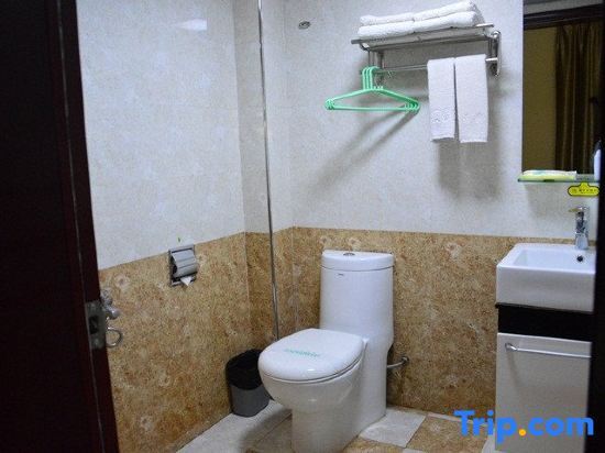 Хэнъян: Nanyue Nine Days Business Hotel