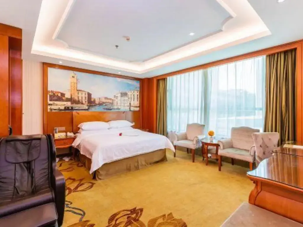 Шэньчжэнь: Vienna 3 Best Hotel Shenzhen Pinghu Fumin Road
