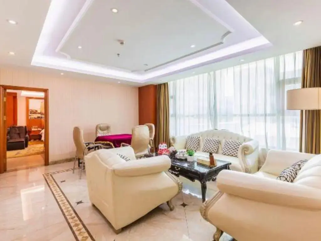 Шэньчжэнь: Vienna 3 Best Hotel Shenzhen Pinghu Fumin Road