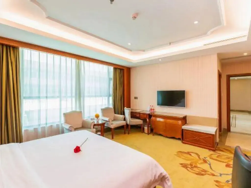 Шэньчжэнь: Vienna 3 Best Hotel Shenzhen Pinghu Fumin Road