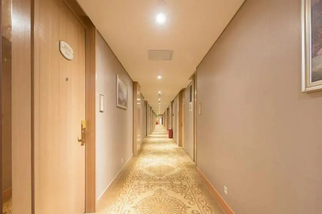 Шэньчжэнь: Vienna 3 Best Hotel Shenzhen Pinghu Fumin Road