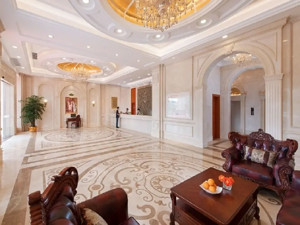 Хейан: Vienna International Hotel Heyuan Agile Garden Branch