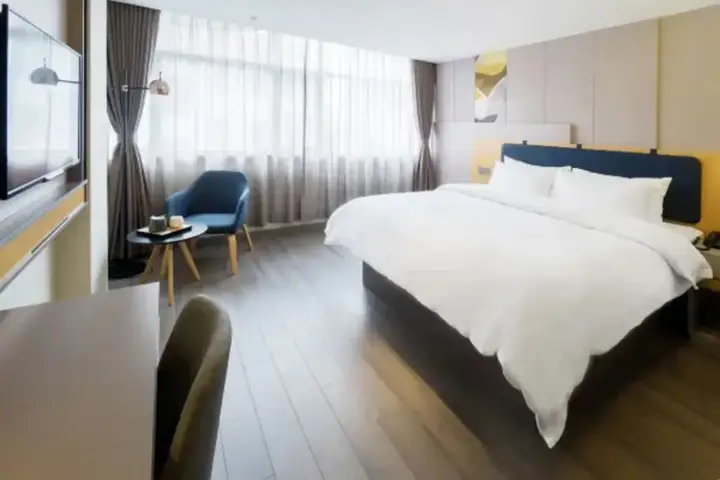 Шанхай: Homeinn Selected Hotel (Shanghai Hongqiao Gubei Yaohong Road Subway Station)
